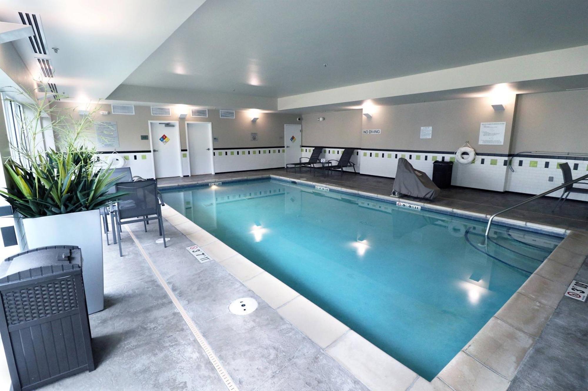 Fairfield Inn & Suites Des Moines Airport Bagian luar foto