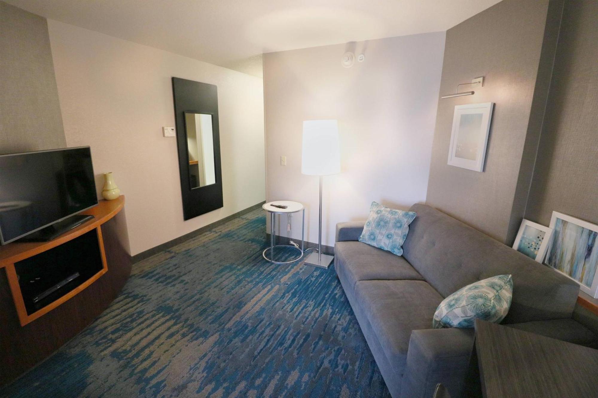 Fairfield Inn & Suites Des Moines Airport Bagian luar foto