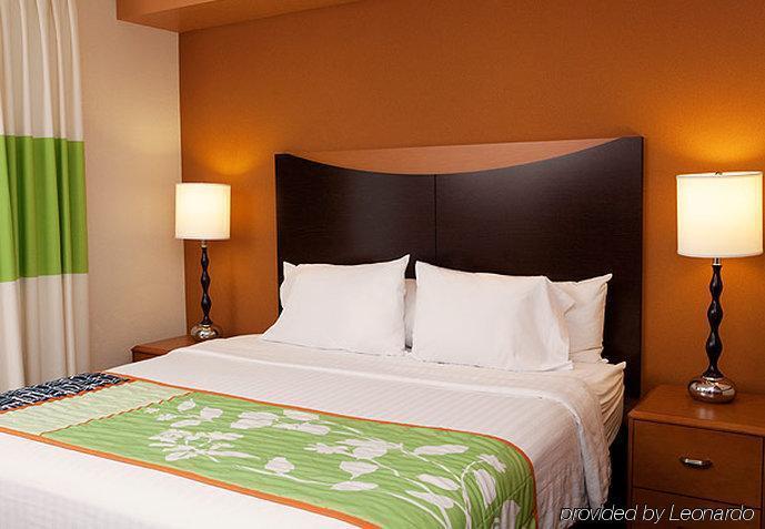 Fairfield Inn & Suites Des Moines Airport Ruang foto